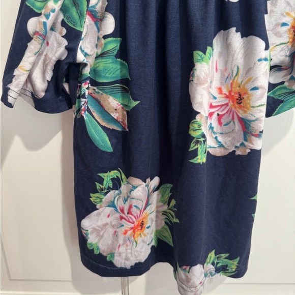 Mayah Kay 2T Girls White & Blue Floral 3/4 Sleeve Top Blouse - Picture 3 of 7